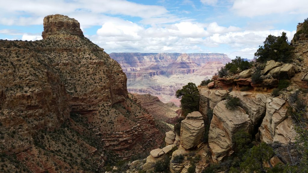 Near the top of New Hance Trail